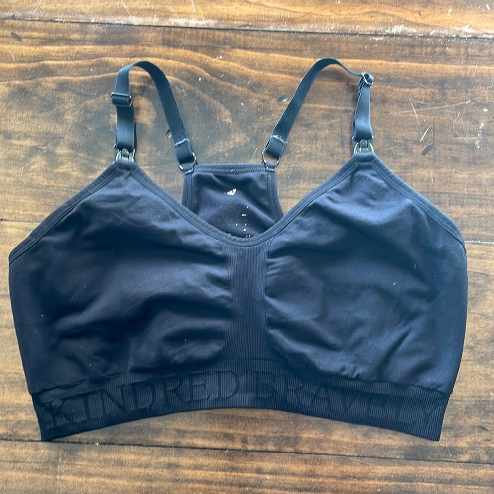 Sublime® Hands-Free Pumping & Nursing Sports Bra